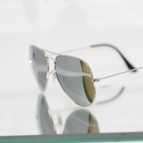 Ray Ban Gray Mirrored Lenses On Silver Frame - Picture 6 of 8